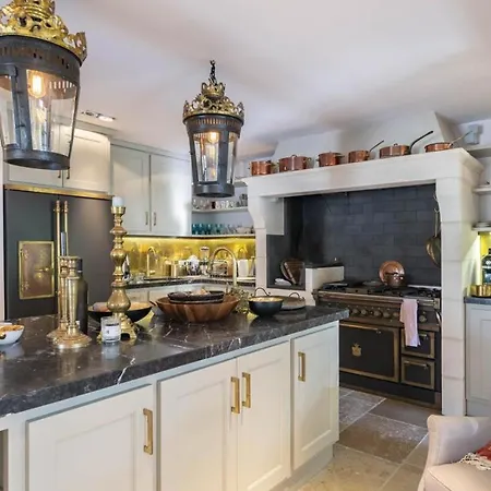 Villa 5br In Cap D'antibes - What'app - 0034-656-619-782 - For Reservations! *